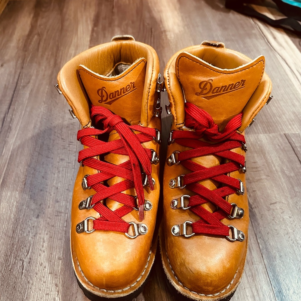 Danner full leather boots, worn 3x.